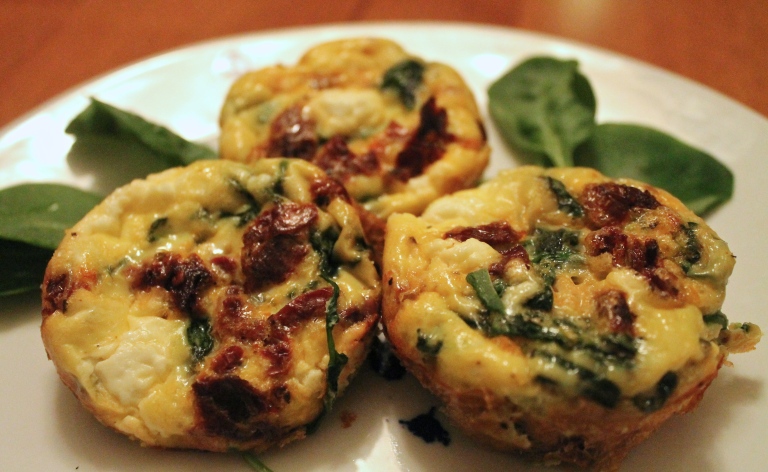 Meatless Monday: Sun-dried Tomato, Spinach and Goat Cheese Mini ...